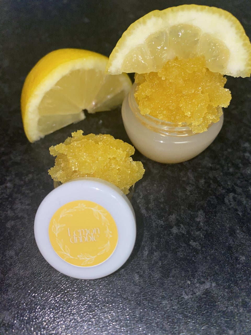 Sugar lip scrub